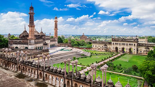 bada-imambara-lucknow-uttar-pradesh-tri-side