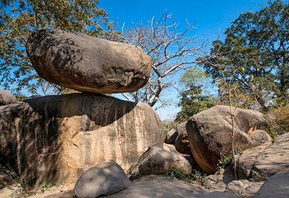 balancing-rocks-jabalpur-madhya-pradesh-1-attr-incr