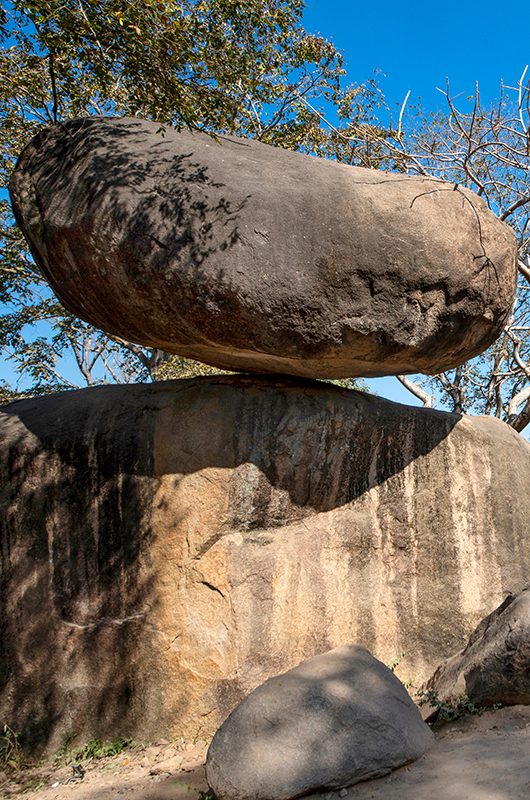 balancing-rocks-jabalpur-madhya-pradesh-1-attr-nearby