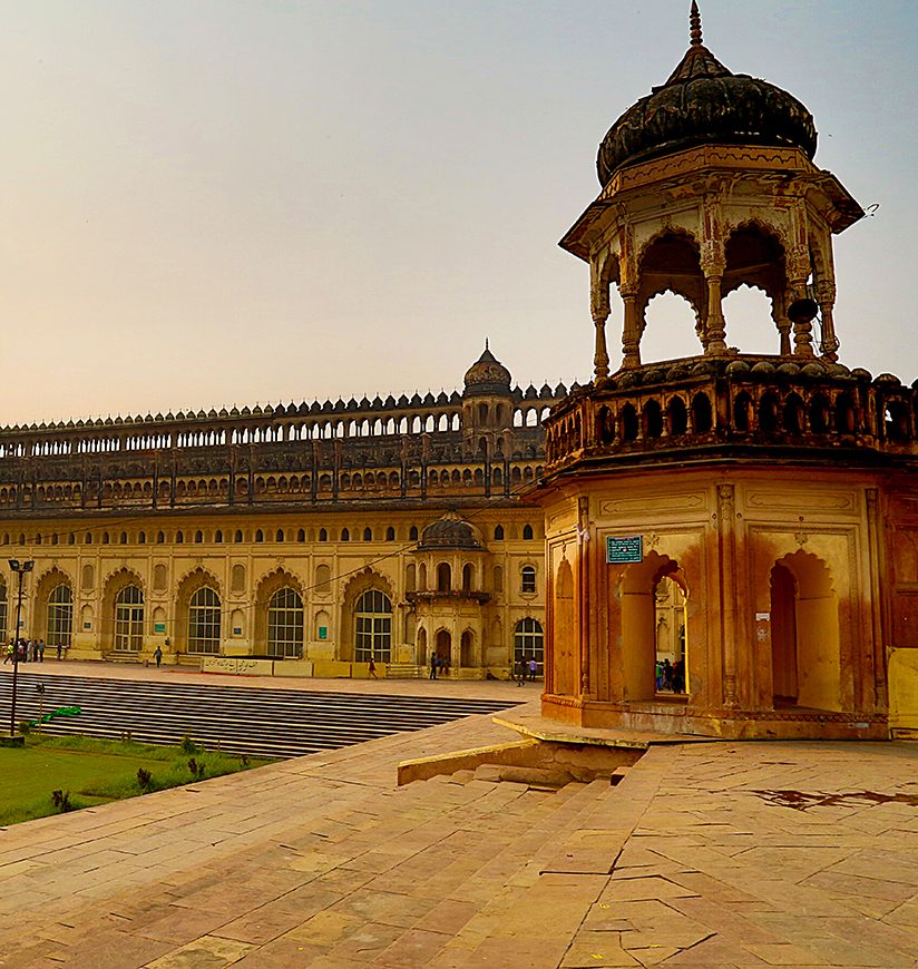 bara-imambara-lucknow-up-city-ff