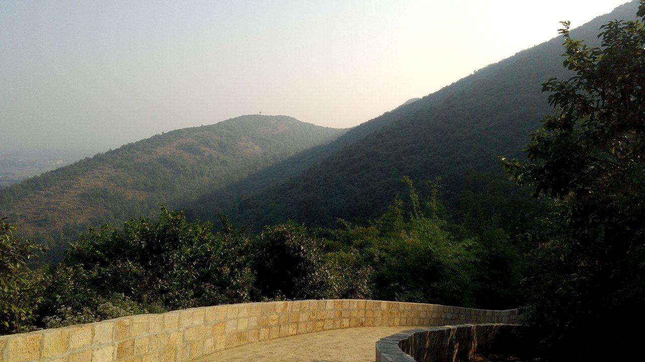 barunei-hills-trek-blog-adv-hero