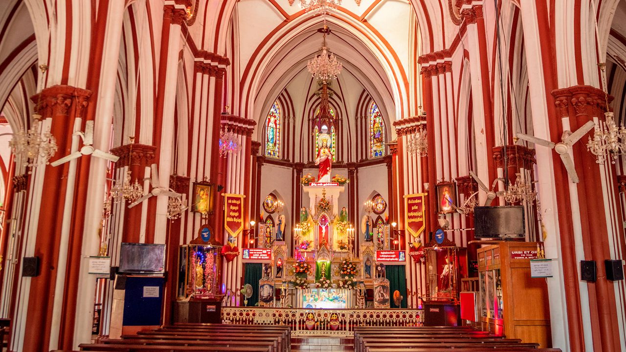 basilica-of-the-sacred-heart-of-jesus-puducherry