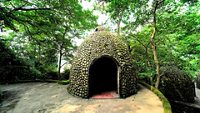 beatles-ashram-rishikesh-uttarakhand-3