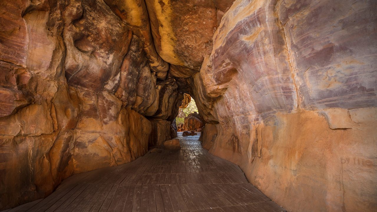 bhimbetka-rock-shelters-bhopal-madhya-pradesh-2-attr-hero.jpg