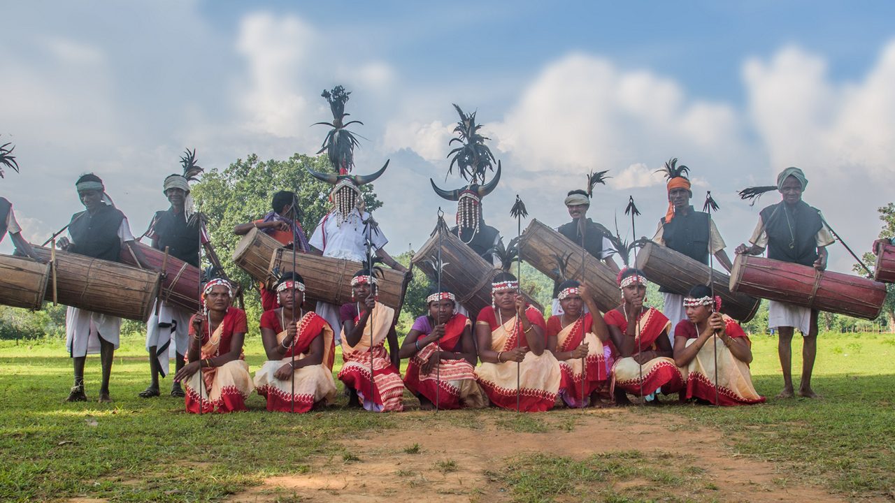 bison-horn-maria-tribe