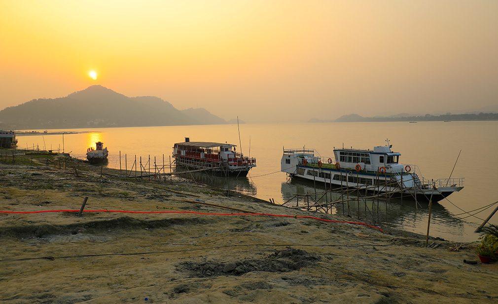 brahmaputra-river-guwahati-assam