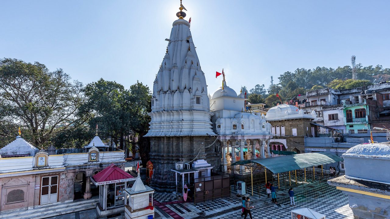 brajeshwari-temple-chamba-himachal-pradesh-1-attr-hero