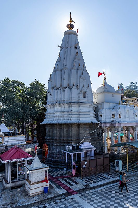 brajeshwari-temple-chamba-himachal-pradesh-1-attr-nearby