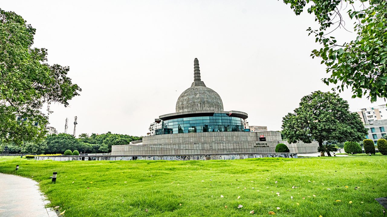 buddha-smriti-park-patna-bihar-1-new-attr-hero