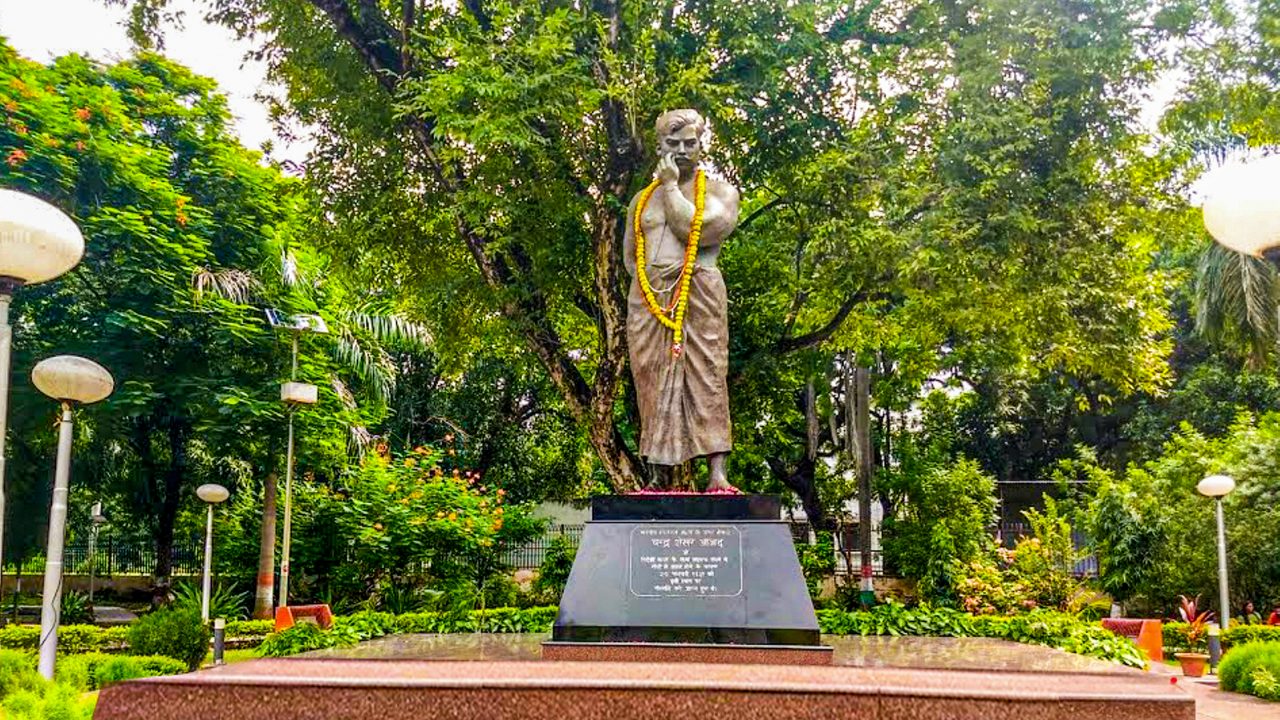 chandra-shekhar-azad-park-prayagraj-uttar-pradesh-2-attr-hero