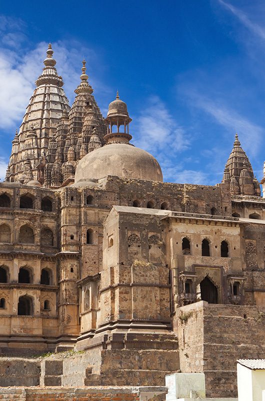 chaturbhuj-temple