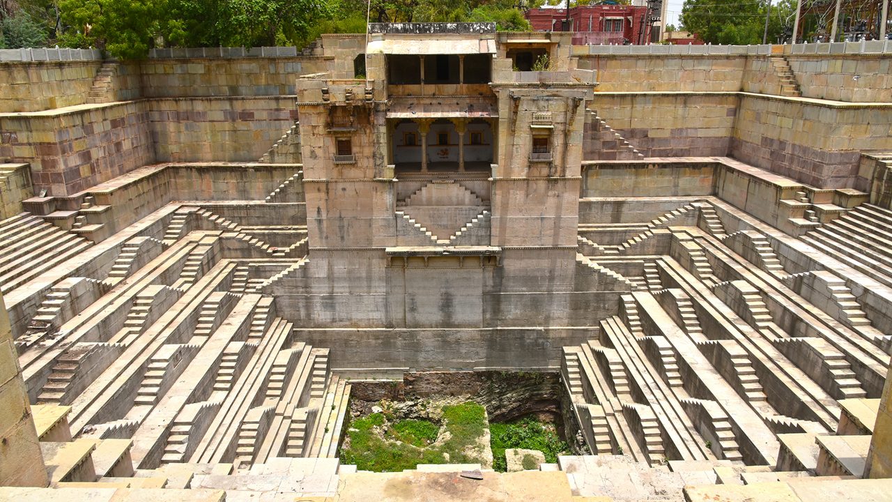 dhabhai-kund-bundi-r