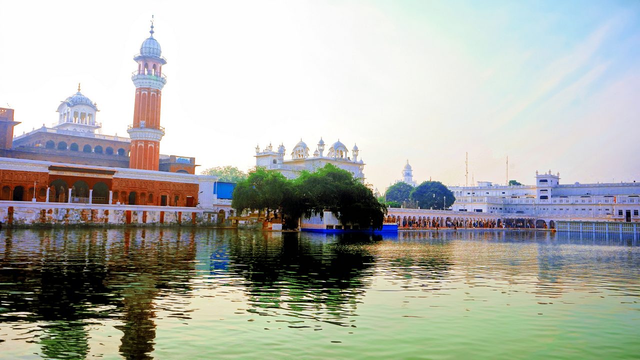 dukh-bhanjani-ber-tree-amritsar-punjab-4-musthead-hero