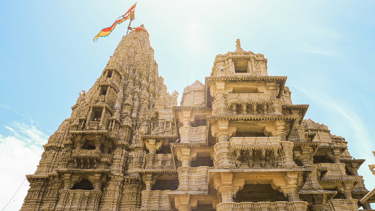 dwarkadhish-temple-dwarka-gujarat-2