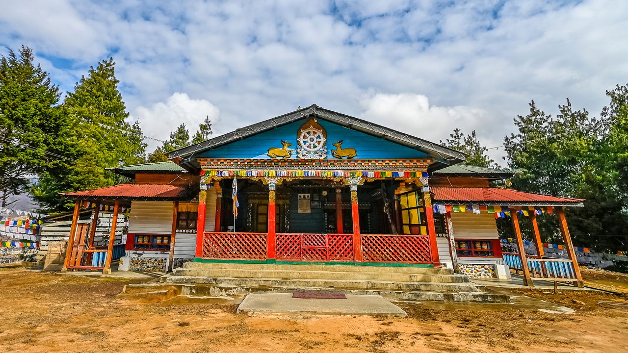 dzogchen-samtan-choeling-monastery-mechuka-arunachal-pradesh-city-3-hero