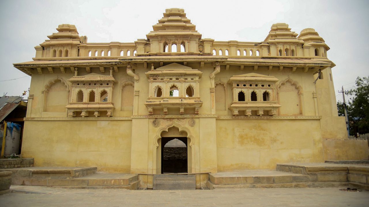 gagan-mahal-hampi-3