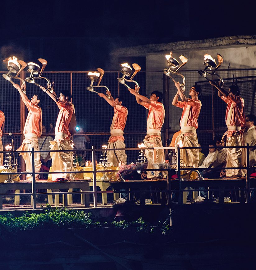 ganga-aarti-varanasi-up-city-body.jpg