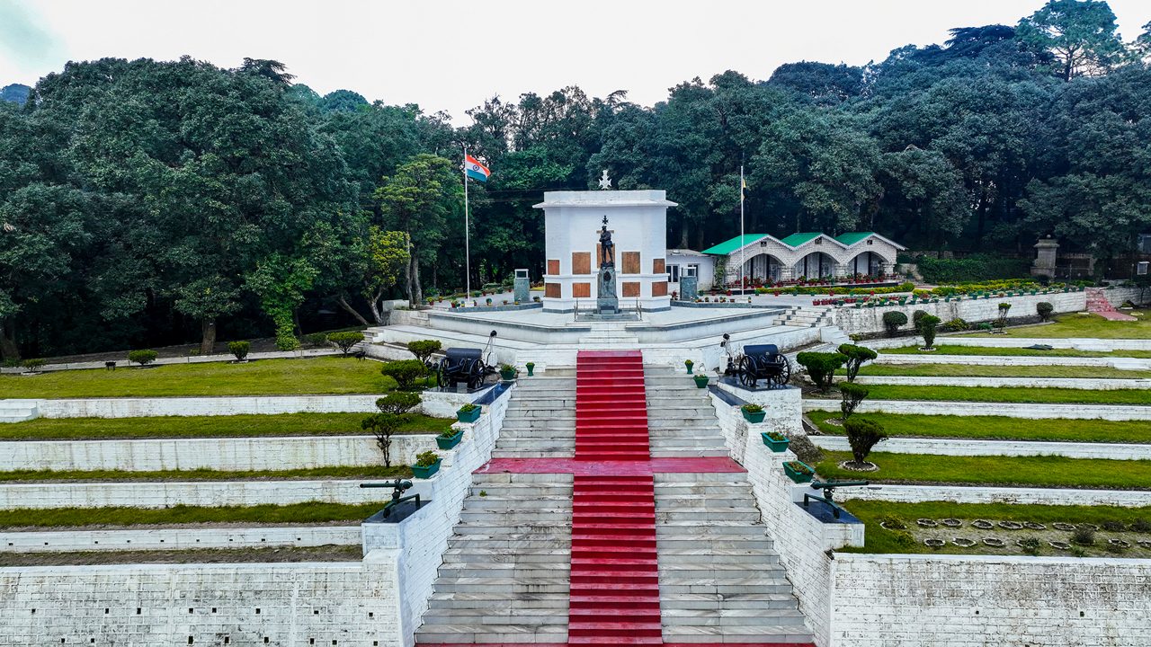 gharwal-rifle-regiment-war-memorial-lansdowne-uttarakhand-1-attr-hero