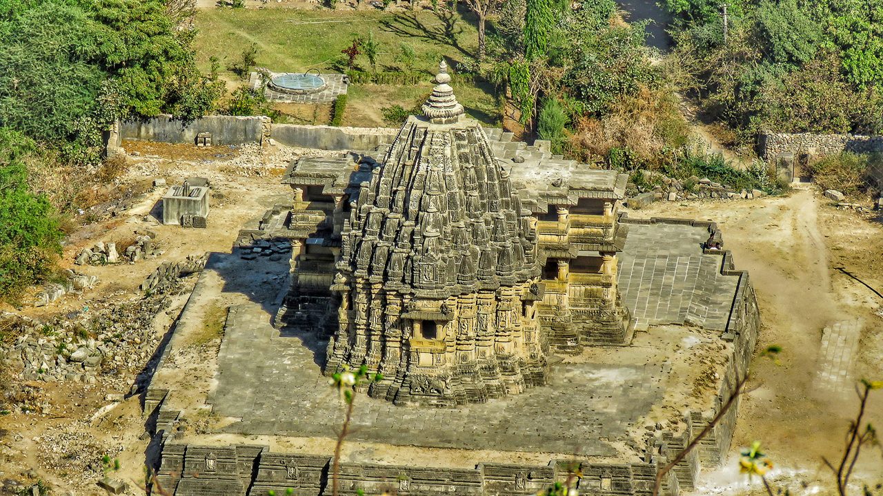 Navlakha temple, view from Ghumli, India.
