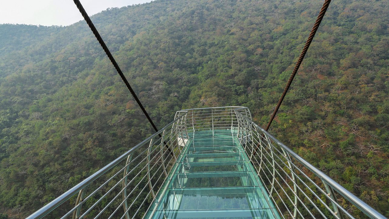 glass-bridge-rajgir-nalanda-bihar-3-attr-hero