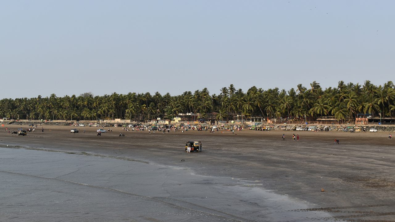 gorai-beach-mumbai-maharashtra-1-attr-hero