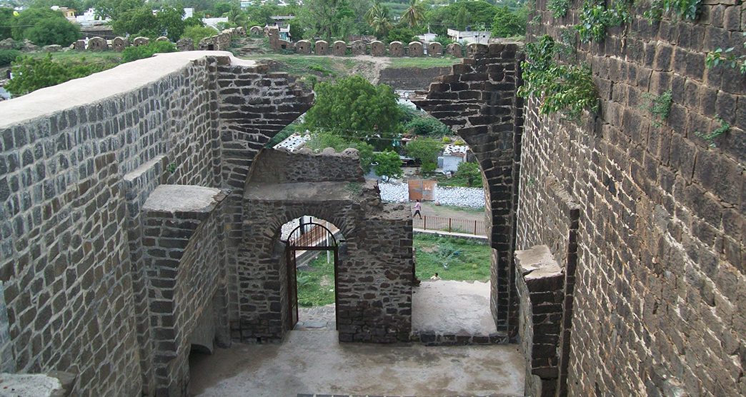 india karnataka gulbarga kalaburagi fort    Down Stairs Historical Since1347 by Al-ud-din Hasan Bahmani 