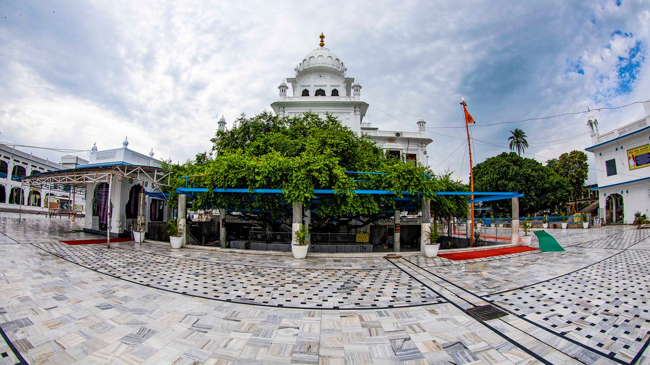 gurudwara-ber-sahib-kapurthala-punjab-city-4-hero