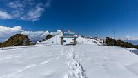 hatu-peak-shimla-himachal-pradesh-3-attr-hero