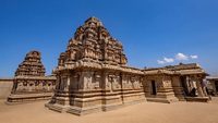 hazara-rama-temple-hampi-1-attr-hero