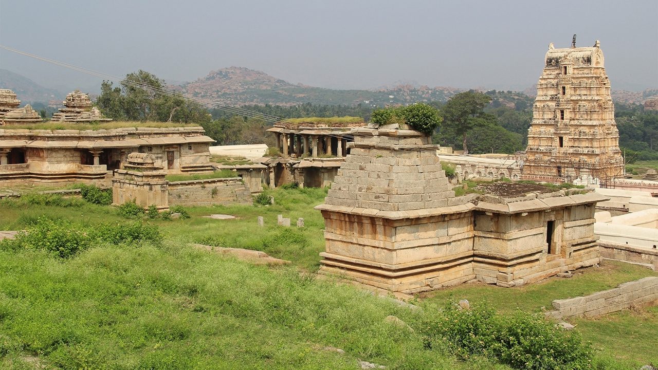 hemakuta-hill-temple-hampi-karnataka-6-attr-hero.jpg