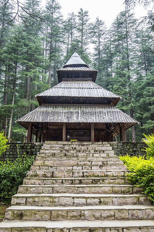 hidimba-temple-manali-himachal-pradesh-1-attr-nearby