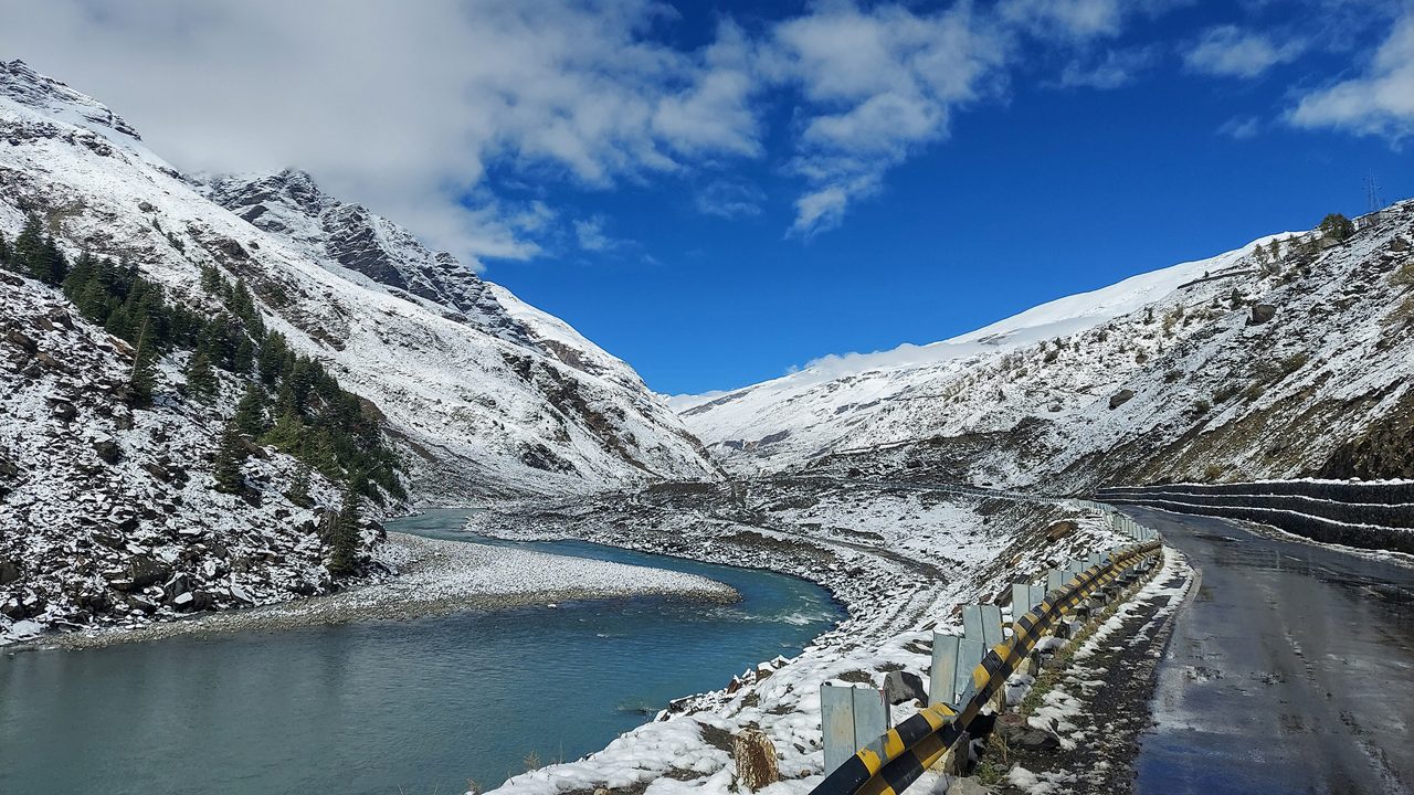 spiti in snow winter himachal pradesh india