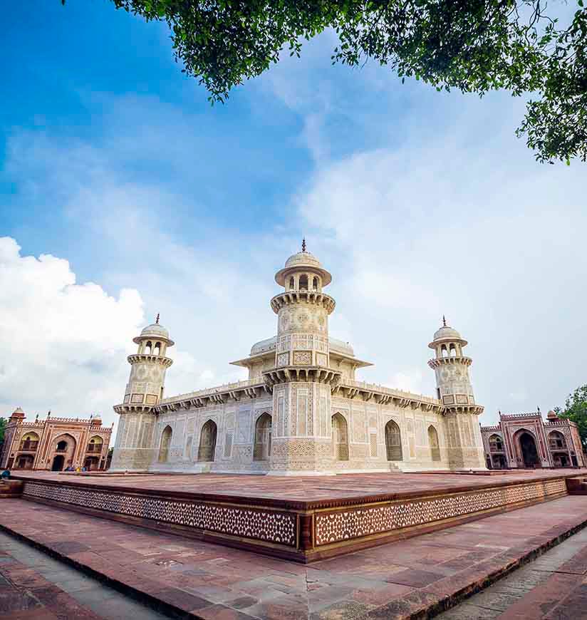 itmad-ud-daulah's-tomb