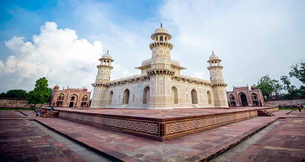 Itimad-Ud-Daulah’s-Tomb