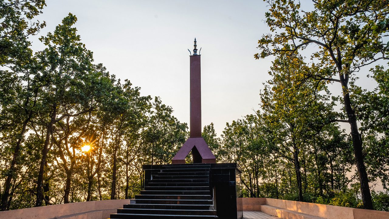 khalanga-war-memorial-dehradun-uttarakhand-2-attr-hero