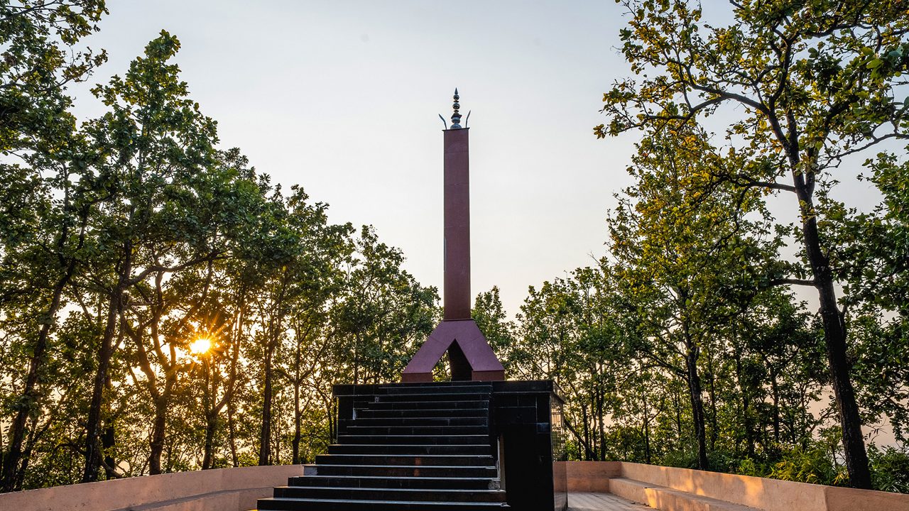 khalanga-war-memorial-dehradun-uttarakhand-2-attr-hero