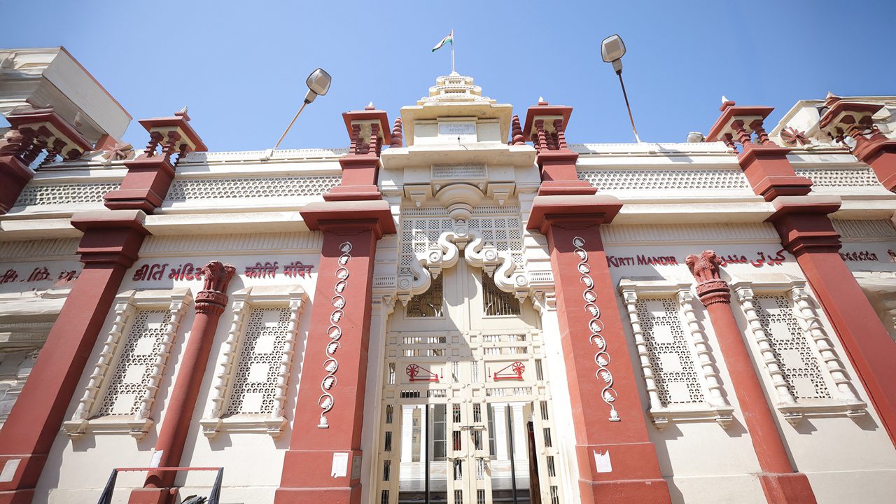 kirti-mandir-porbandar-gujarat-1-attr-hero