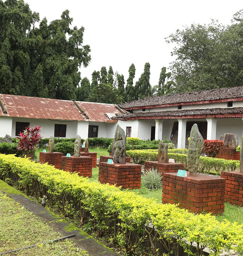 kittur-rani-chennamma-memorial-belagavi-karnataka-city-ff.jpg