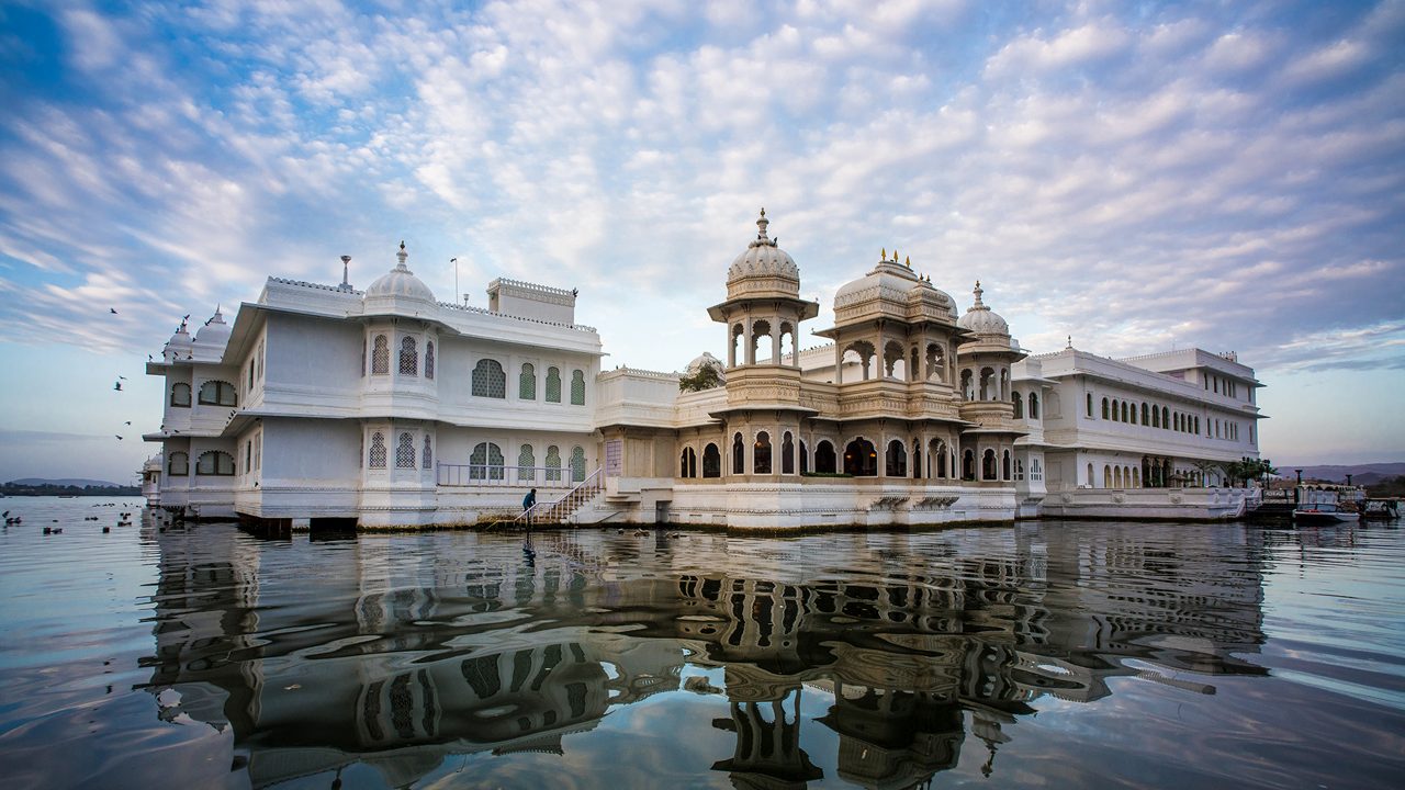 Lake Palace Udaipur at dawn; Shutterstock ID 457667215; purchase_order: -; job: -; client: -; other: -