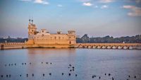 lakhota-palace-museum-rajkot-gujarat-3-attr-hero