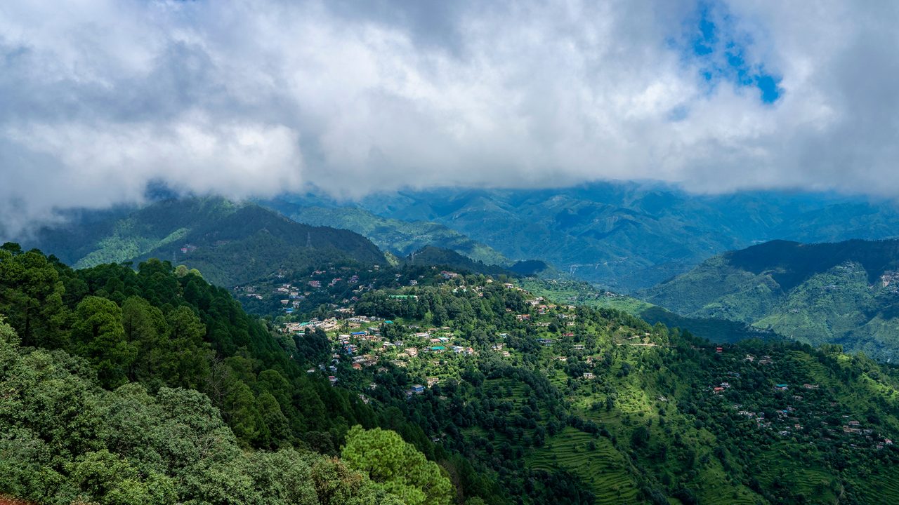 Tip In Top Point Viewpoint in Lansdowne 