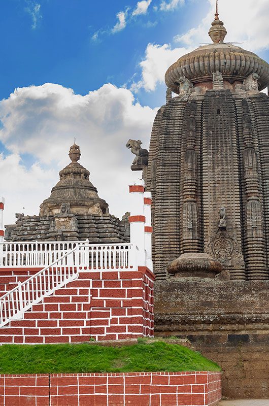 lingaraj-temple-featured