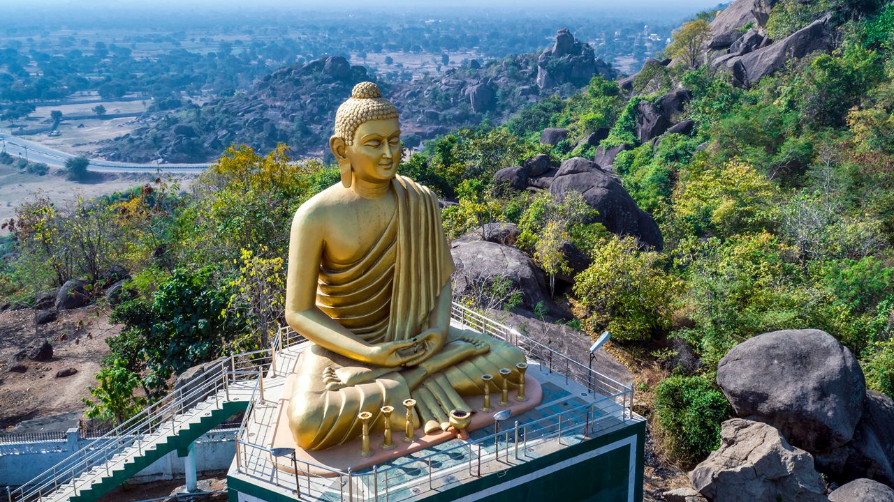 lord-gautam-buddha-statue-dongargarh-rajnandgaon-chhattisgarh-4-attr-hero