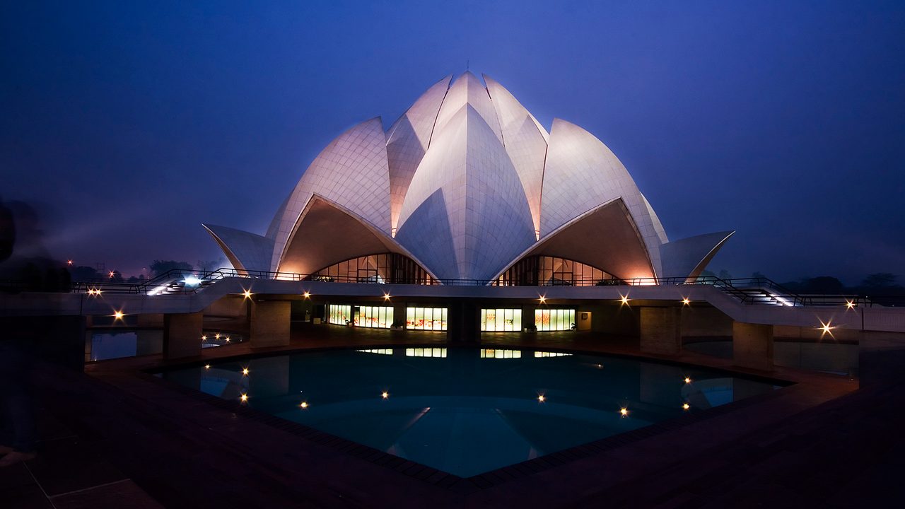 lotus-temple-delhi-2-attr-hero