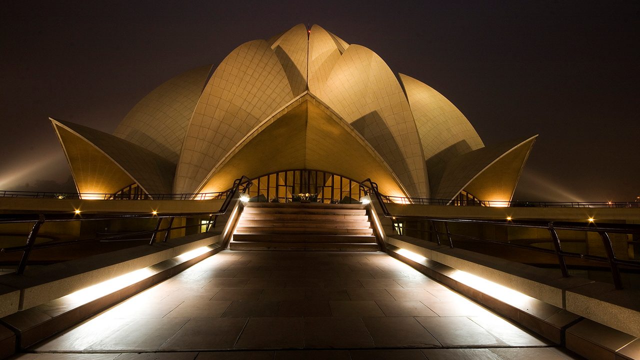 lotus-temple-delhi-4-attr-hero