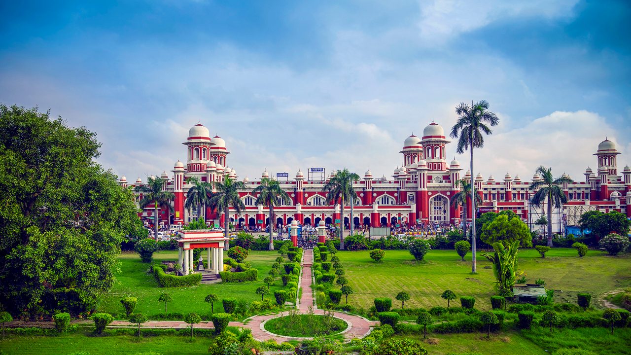 lucknow railway station-lucknow-uttar pradesh