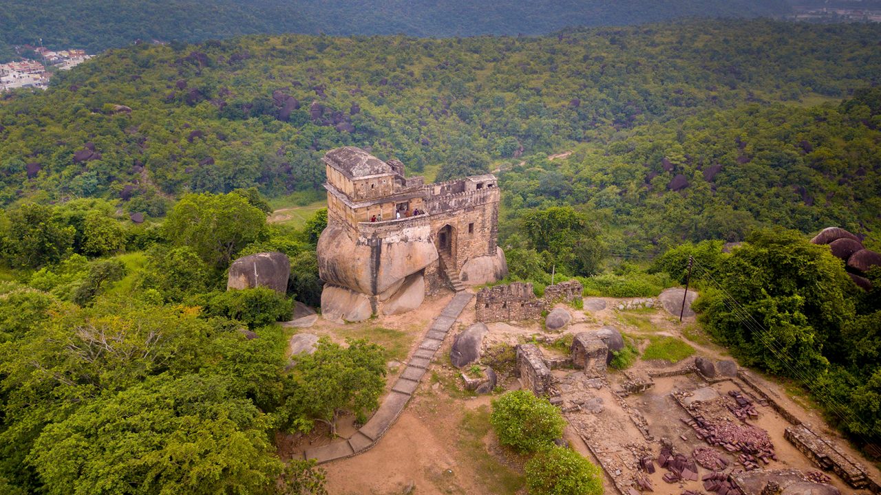 madan-mahal-fort-jabalpur-madhya-pradesh-1-attr-hero