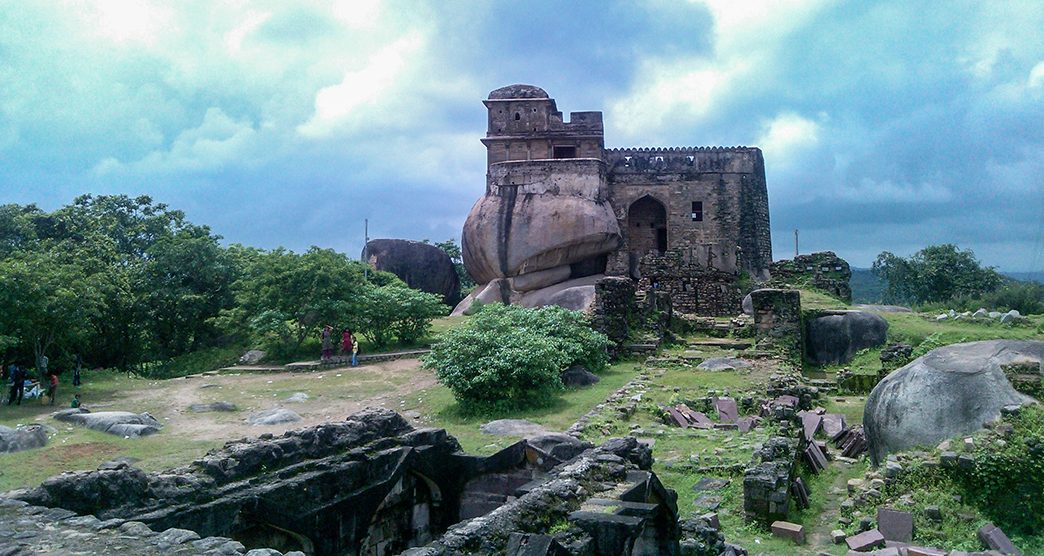 in.gov.incredibleindia.core.models.impl.ImageUtilModelImpl@395f881b