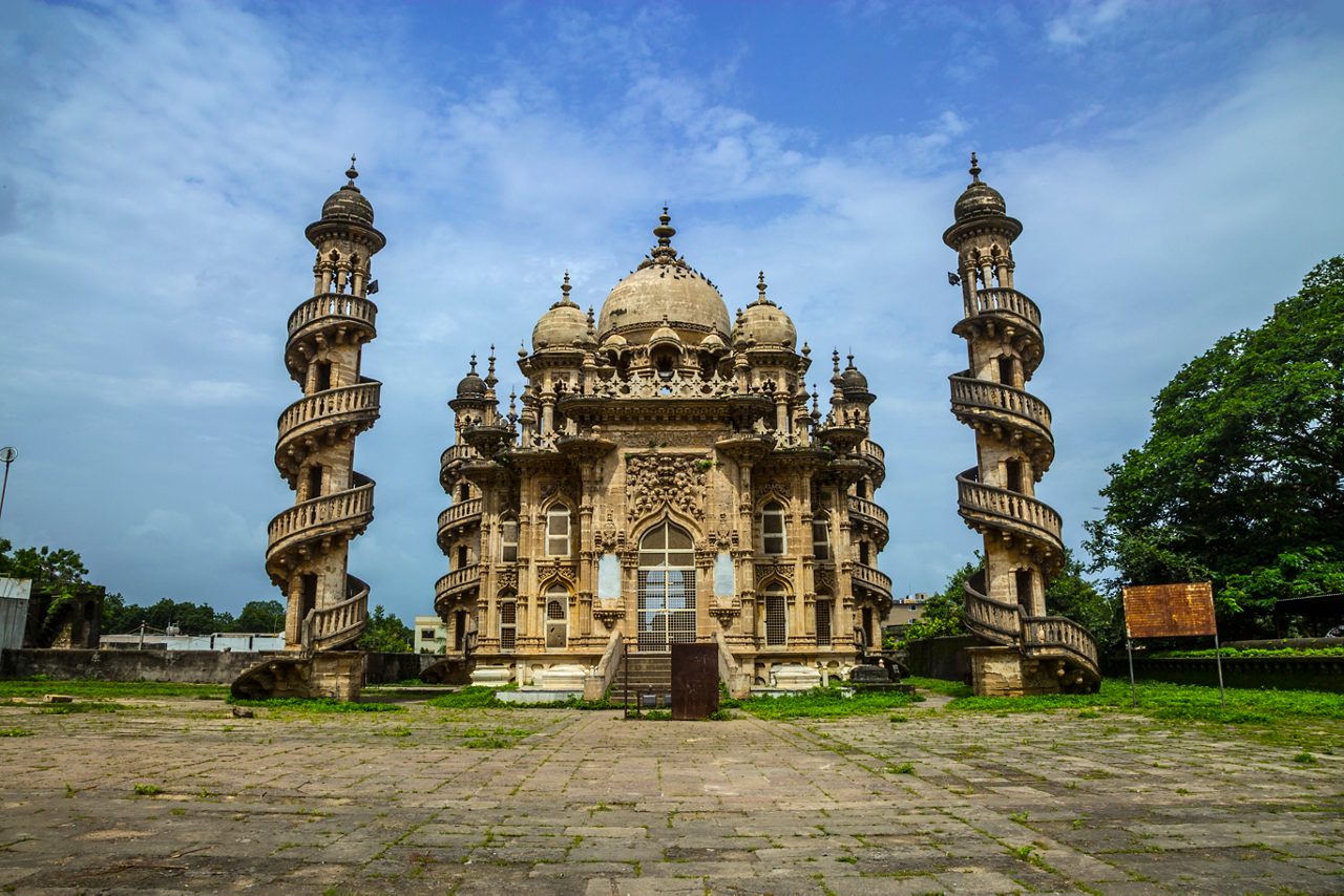 mahabat-maqbara