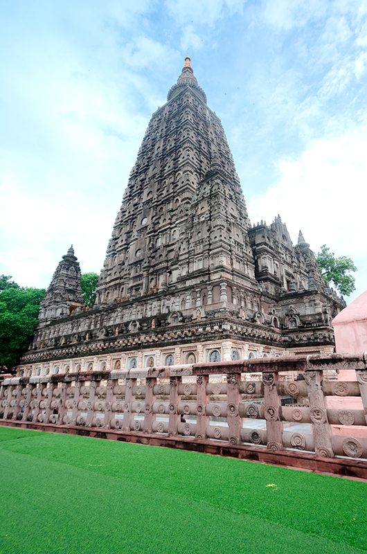 mahabodhi-temple